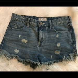 Free People - Cutoff Shorts - Size 28